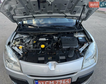 Серый Рено Меган, объемом двигателя 1.6 л и пробегом 180 тыс. км за 6550 $, фото 39 на Automoto.ua