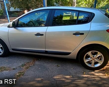 Серый Рено Меган, объемом двигателя 1.5 л и пробегом 224 тыс. км за 5400 $, фото 4 на Automoto.ua