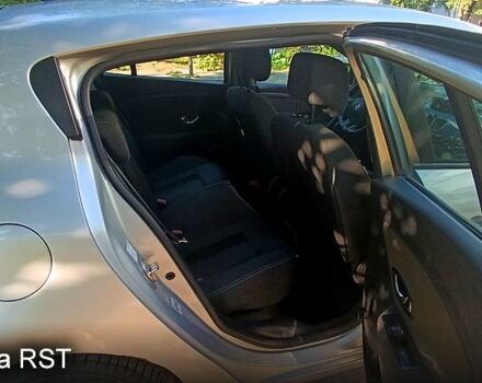 Серый Рено Меган, объемом двигателя 1.5 л и пробегом 224 тыс. км за 5400 $, фото 1 на Automoto.ua