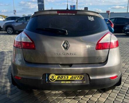 Серый Рено Меган, объемом двигателя 1.5 л и пробегом 289 тыс. км за 7200 $, фото 5 на Automoto.ua