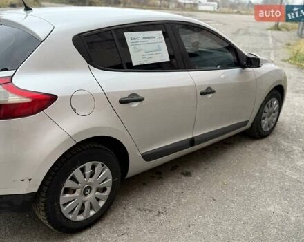 Серый Рено Меган, объемом двигателя 1.46 л и пробегом 299 тыс. км за 6200 $, фото 3 на Automoto.ua