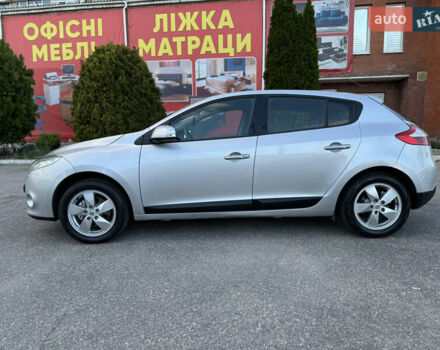 Серый Рено Меган, объемом двигателя 1.6 л и пробегом 180 тыс. км за 6550 $, фото 13 на Automoto.ua