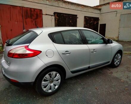 Серый Рено Меган, объемом двигателя 1.4 л и пробегом 247 тыс. км за 5900 $, фото 14 на Automoto.ua