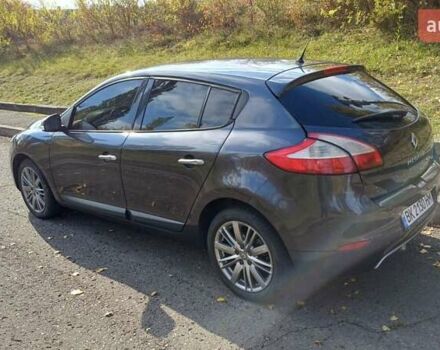 Рено Меган 2010 в Ровно на Automoto.ua Серый Рено Меган, объемом двигателя 1.46 л и пробегом 286 тыс. км за 5500 $, фото 8 на Automoto.ua