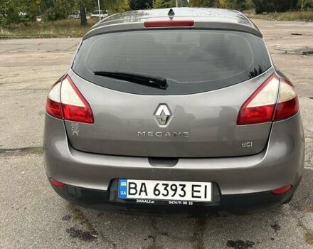 Рено Меган 2010 в Кропивницком (Кировограде) на Automoto.ua Серый Рено Меган, объемом двигателя 1.46 л и пробегом 228 тыс. км за 7600 $, фото 9 на Automoto.ua