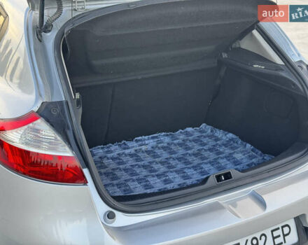 Рено Меган 2010 в Житомире на Automoto.ua Серый Рено Меган, объемом двигателя 1.46 л и пробегом 305 тыс. км за 7000 $, фото 11 на Automoto.ua