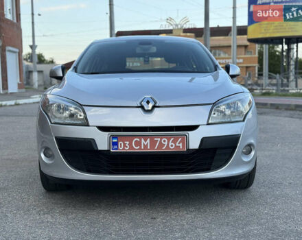 Серый Рено Меган, объемом двигателя 1.6 л и пробегом 180 тыс. км за 6550 $, фото 7 на Automoto.ua