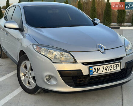 Рено Меган 2010 в Житомире на Automoto.ua Серый Рено Меган, объемом двигателя 1.46 л и пробегом 305 тыс. км за 7000 $, фото 8 на Automoto.ua