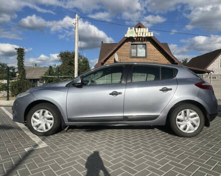 Рено Меган 2010 в Днепре (Днепропетровске) на Automoto.ua Серый Рено Меган, объемом двигателя 1.5 л и пробегом 326 тыс. км за 5550 $, фото 3 на Automoto.ua