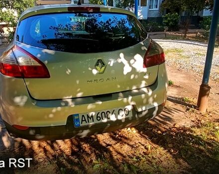 Серый Рено Меган, объемом двигателя 1.5 л и пробегом 224 тыс. км за 5400 $, фото 3 на Automoto.ua