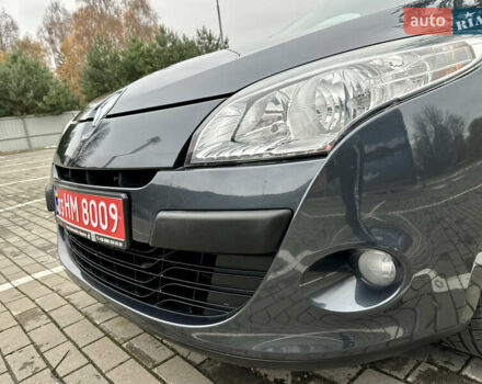 Серый Рено Меган, объемом двигателя 1.6 л и пробегом 164 тыс. км за 8000 $, фото 23 на Automoto.ua