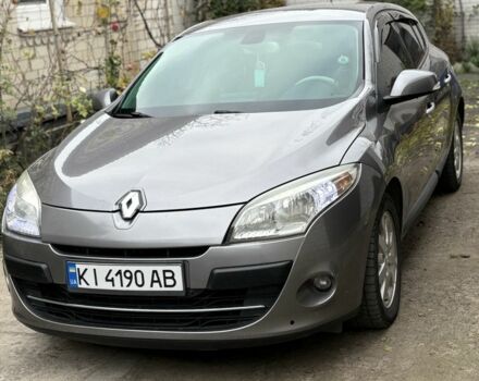 Серый Рено Меган, объемом двигателя 1.5 л и пробегом 256 тыс. км за 6500 $, фото 1 на Automoto.ua