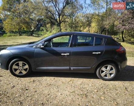 Серый Рено Меган, объемом двигателя 1.46 л и пробегом 178 тыс. км за 5600 $, фото 9 на Automoto.ua