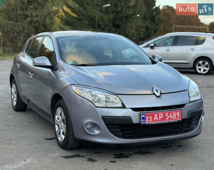 Серый Рено Меган, объемом двигателя 1.6 л и пробегом 154 тыс. км за 6500 $, фото 2 на Automoto.ua
