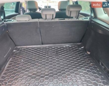 Сірий Рено Меган, об'ємом двигуна 1.46 л та пробігом 270 тис. км за 6300 $, фото 7 на Automoto.ua