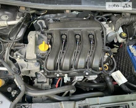 Сірий Рено Меган, об'ємом двигуна 1.6 л та пробігом 163 тис. км за 7550 $, фото 11 на Automoto.ua