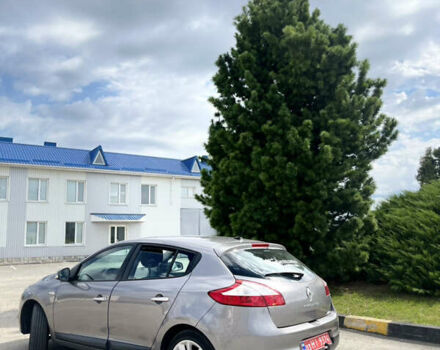 Сірий Рено Меган, об'ємом двигуна 1.6 л та пробігом 191 тис. км за 7600 $, фото 10 на Automoto.ua