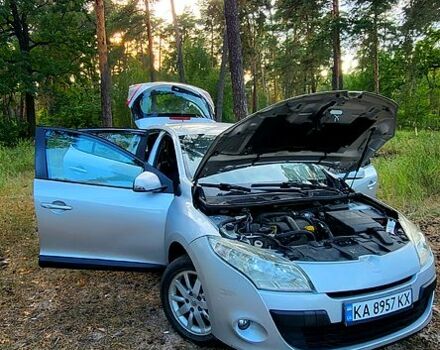 Серый Рено Меган, объемом двигателя 1.5 л и пробегом 348 тыс. км за 5250 $, фото 5 на Automoto.ua