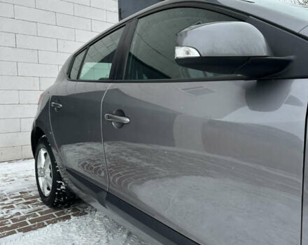 Серый Рено Меган, объемом двигателя 1.6 л и пробегом 148 тыс. км за 6850 $, фото 6 на Automoto.ua