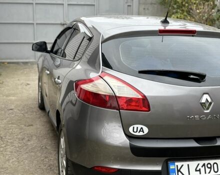 Серый Рено Меган, объемом двигателя 1.5 л и пробегом 256 тыс. км за 6500 $, фото 4 на Automoto.ua