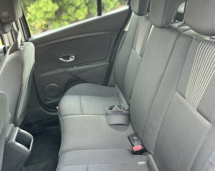 Сірий Рено Меган, об'ємом двигуна 1.6 л та пробігом 191 тис. км за 7600 $, фото 33 на Automoto.ua