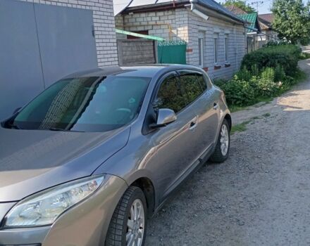 Серый Рено Меган, объемом двигателя 1.5 л и пробегом 249 тыс. км за 6800 $, фото 2 на Automoto.ua