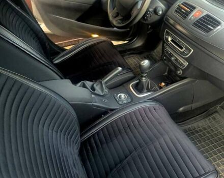 Сірий Рено Меган, об'ємом двигуна 1.6 л та пробігом 244 тис. км за 6900 $, фото 8 на Automoto.ua