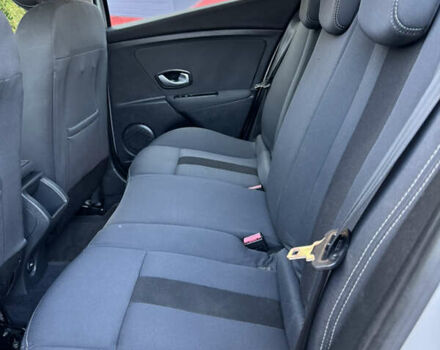 Серый Рено Меган, объемом двигателя 1.6 л и пробегом 180 тыс. км за 6550 $, фото 29 на Automoto.ua