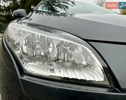 Серый Рено Меган, объемом двигателя 1.6 л и пробегом 164 тыс. км за 8000 $, фото 20 на Automoto.ua