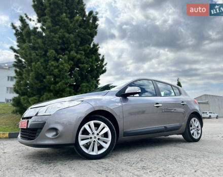 Сірий Рено Меган, об'ємом двигуна 1.6 л та пробігом 191 тис. км за 7600 $, фото 2 на Automoto.ua