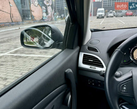 Серый Рено Меган, объемом двигателя 1.6 л и пробегом 164 тыс. км за 8000 $, фото 48 на Automoto.ua