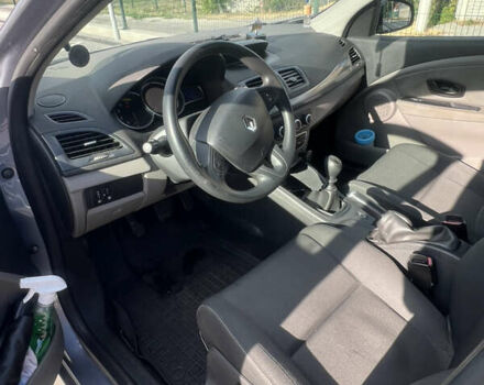 Рено Меган 2010 в Днепре (Днепропетровске) на Automoto.ua Серый Рено Меган, объемом двигателя 1.5 л и пробегом 326 тыс. км за 5550 $, фото 16 на Automoto.ua