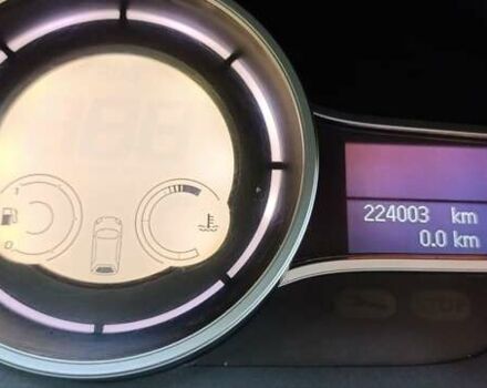 Рено Меган 2010 в Житомире на Automoto.ua Серый Рено Меган, объемом двигателя 1.46 л и пробегом 224 тыс. км за 6500 $, фото 2 на Automoto.ua