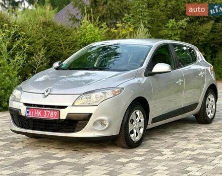 Серый Рено Меган, объемом двигателя 1.6 л и пробегом 168 тыс. км за 6500 $, фото 9 на Automoto.ua