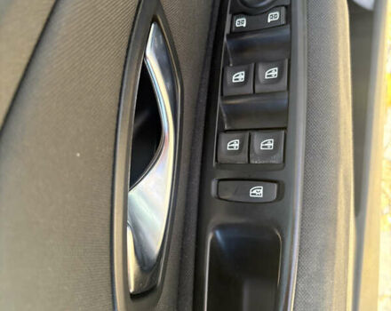 Серый Рено Меган, объемом двигателя 1.6 л и пробегом 303 тыс. км за 6500 $, фото 7 на Automoto.ua