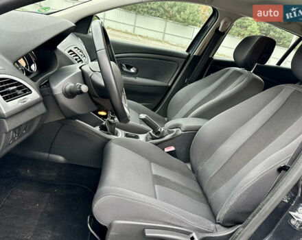 Серый Рено Меган, объемом двигателя 1.6 л и пробегом 164 тыс. км за 8000 $, фото 25 на Automoto.ua