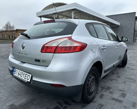 Серый Рено Меган, объемом двигателя 1.5 л и пробегом 168 тыс. км за 6200 $, фото 5 на Automoto.ua