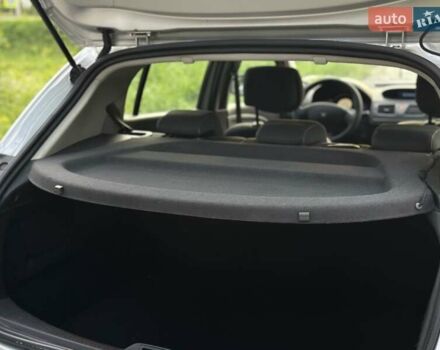 Серый Рено Меган, объемом двигателя 1.6 л и пробегом 168 тыс. км за 6500 $, фото 16 на Automoto.ua