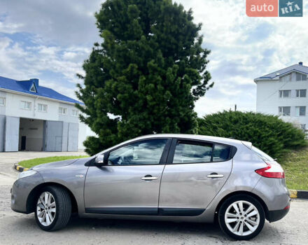 Сірий Рено Меган, об'ємом двигуна 1.6 л та пробігом 191 тис. км за 7600 $, фото 16 на Automoto.ua