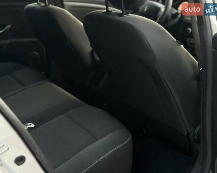 Серый Рено Меган, объемом двигателя 1.6 л и пробегом 168 тыс. км за 6500 $, фото 19 на Automoto.ua