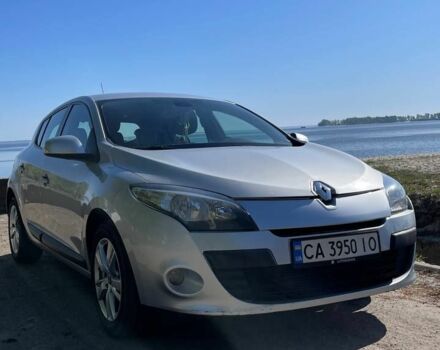 Серый Рено Меган, объемом двигателя 2 л и пробегом 194 тыс. км за 6400 $, фото 7 на Automoto.ua