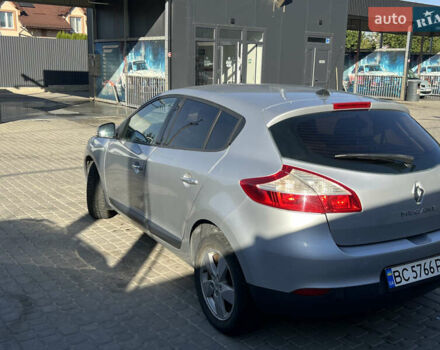 Серый Рено Меган, объемом двигателя 1.6 л и пробегом 251 тыс. км за 6000 $, фото 8 на Automoto.ua