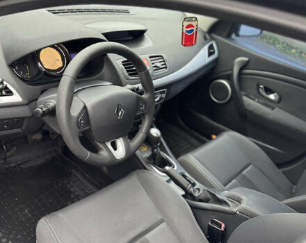 Серый Рено Меган, объемом двигателя 1.46 л и пробегом 280 тыс. км за 6200 $, фото 6 на Automoto.ua