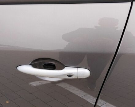 Серый Рено Меган, объемом двигателя 0 л и пробегом 230 тыс. км за 7100 $, фото 23 на Automoto.ua