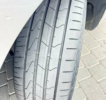 Рено Меган 2011 в Виннице на Automoto.ua Серый Рено Меган, объемом двигателя 1.6 л и пробегом 279 тыс. км за 6700 $, фото 6 на Automoto.ua