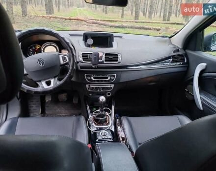 Серый Рено Меган, объемом двигателя 1.46 л и пробегом 255 тыс. км за 7500 $, фото 5 на Automoto.ua