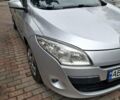 Рено Меган 2011 в Виннице на Automoto.ua Серый Рено Меган, объемом двигателя 1.46 л и пробегом 220 тыс. км за 6300 $, фото 3 на Automoto.ua