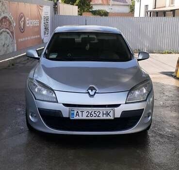 Серый Рено Меган, объемом двигателя 1.5 л и пробегом 282 тыс. км за 7499 $, фото 6 на Automoto.ua