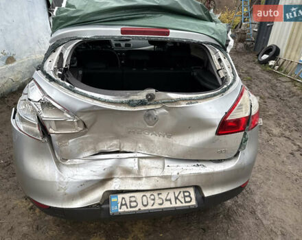 Серый Рено Меган, объемом двигателя 1.46 л и пробегом 299 тыс. км за 4000 $, фото 7 на Automoto.ua