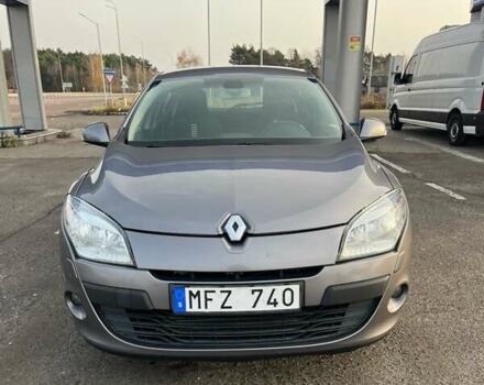 Серый Рено Меган, объемом двигателя 1.5 л и пробегом 211 тыс. км за 7200 $, фото 2 на Automoto.ua